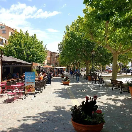 Appartement Le Lavandou, 3 Pièces, 6 Personnes - Fr-1-251-281 Le Lavandou